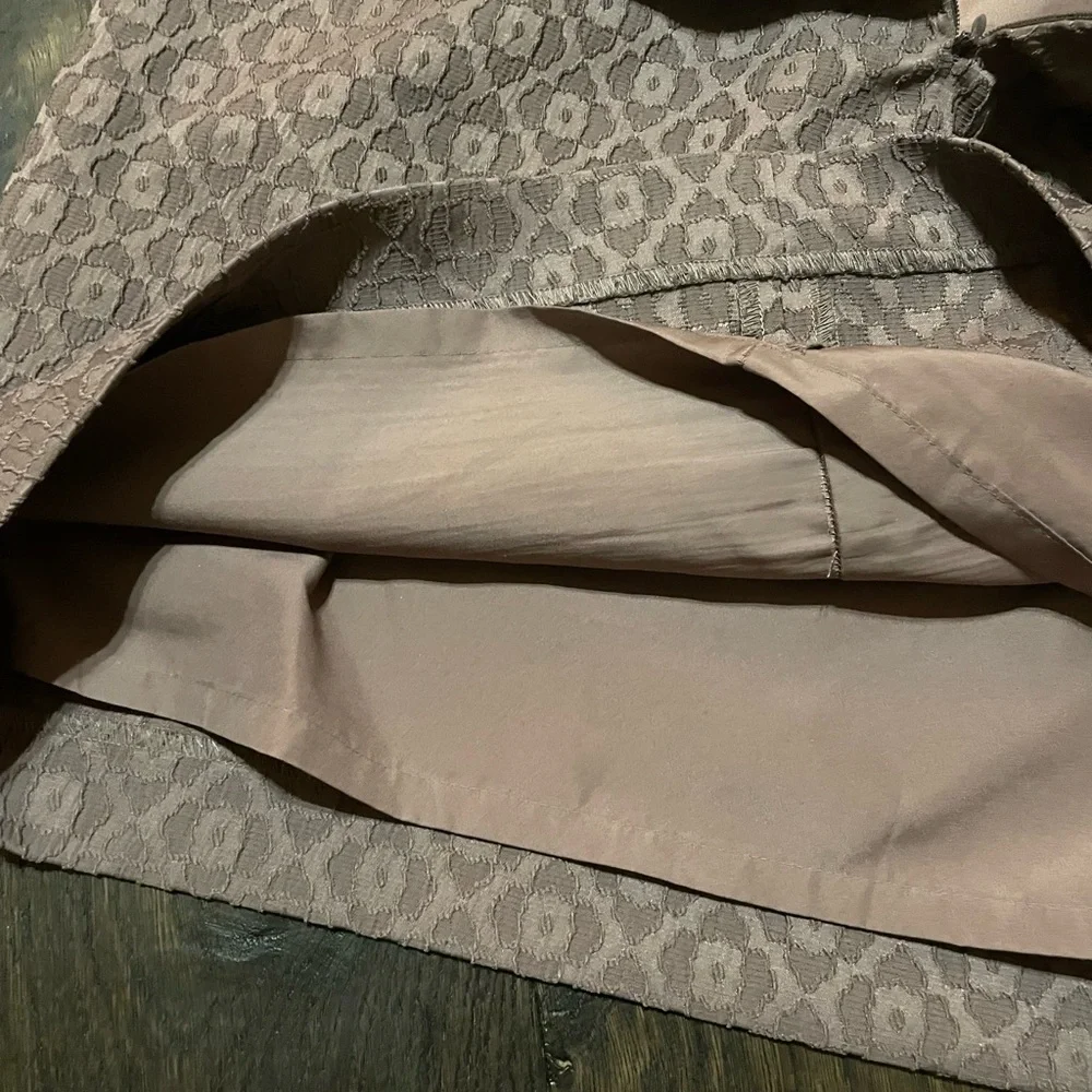 Loft size 10 mauve skirt - Picture 6 of 7